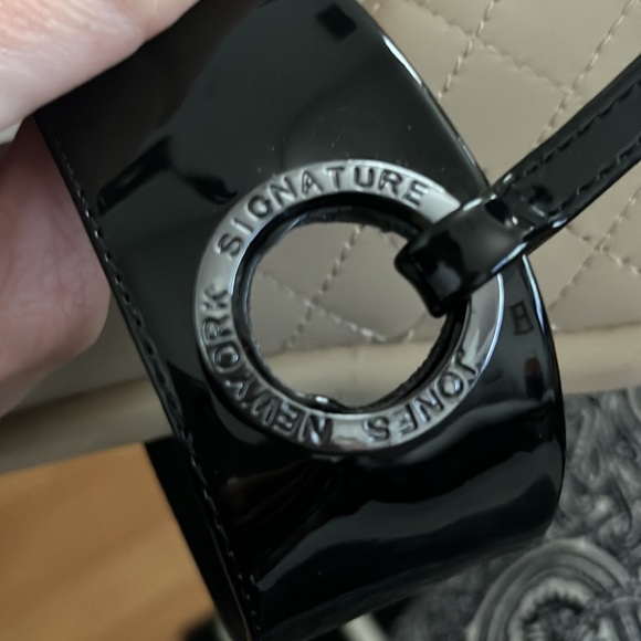 Sandals - Picture 3 of 4